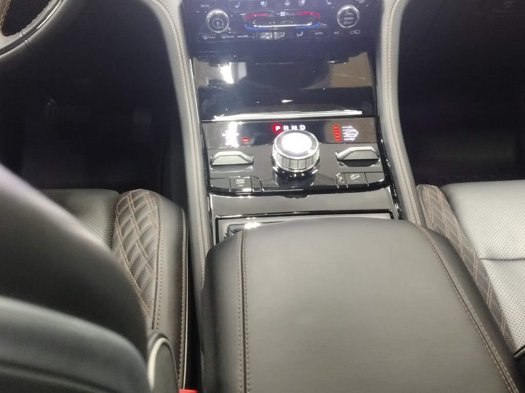 Used 2023 Jeep Grand Cherokee Summit AWD/4WD image 45