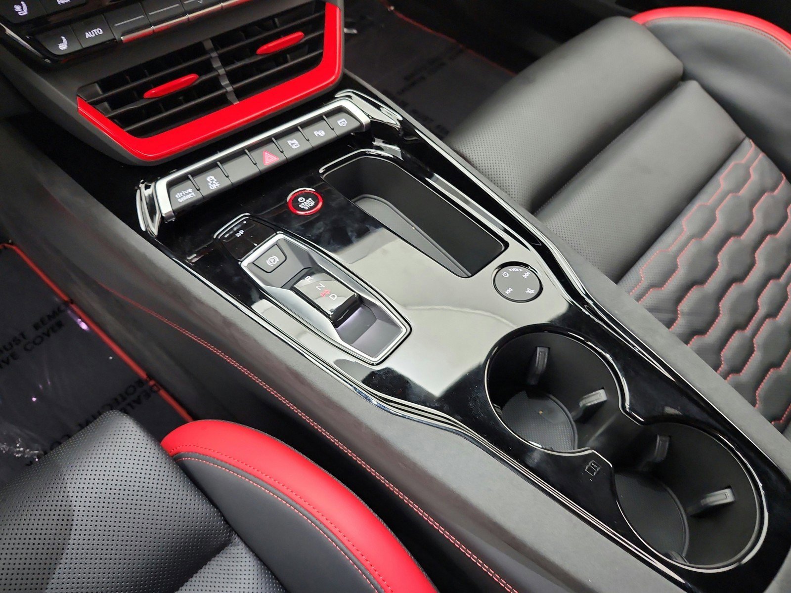 Used 2023 Audi RS e-tron GT image 16