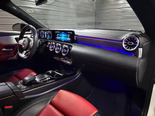 Used 2021 Mercedes-Benz CLA 250 4MATIC image 12