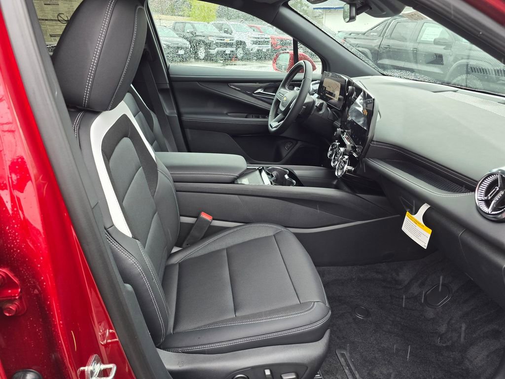 New 2026 Chevrolet Blazer EV LT AWD/4WD image 11