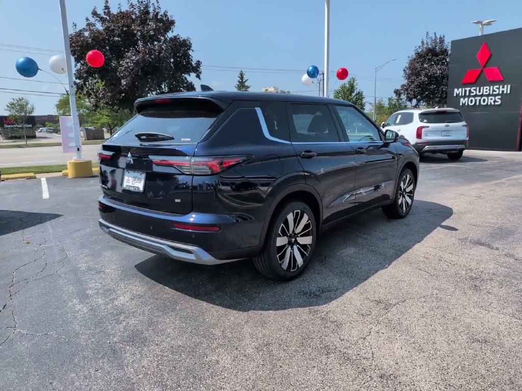 New 2026 Mitsubishi Outlander SE AWD/4WD image 4