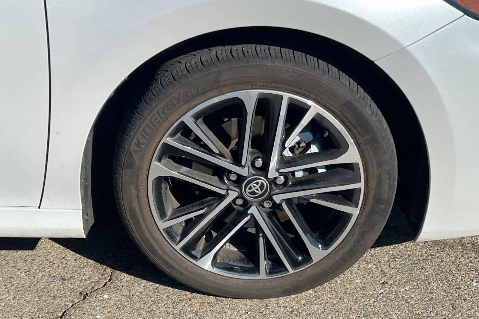 Certified 2025 Toyota Camry XLE w/ Premium Package AWD/4WD image 18
