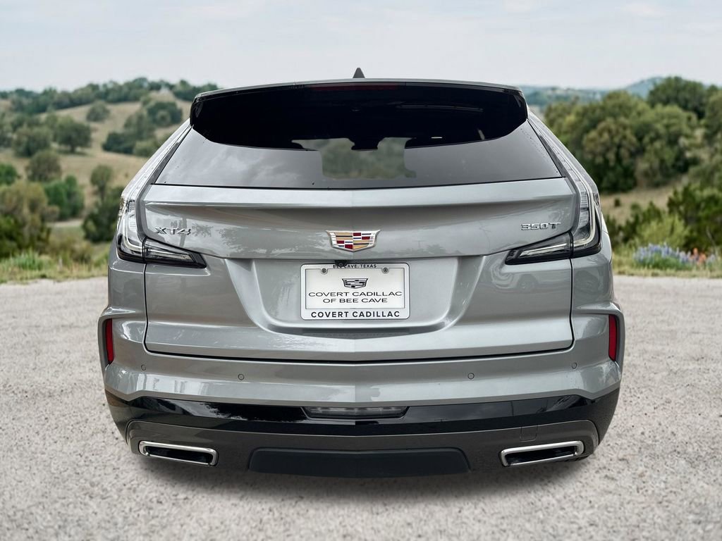 Used 2025 Cadillac XT4 Sport FWD image 8