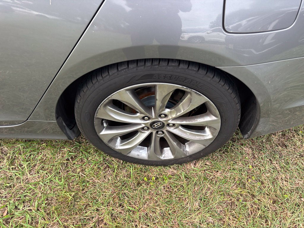Used 2013 Hyundai Sonata Limited w/ Premium Pkg FWD image 7