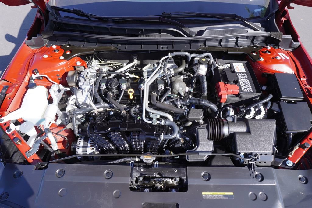 Certified 2025 Nissan Altima 2.5 SV FWD image 7