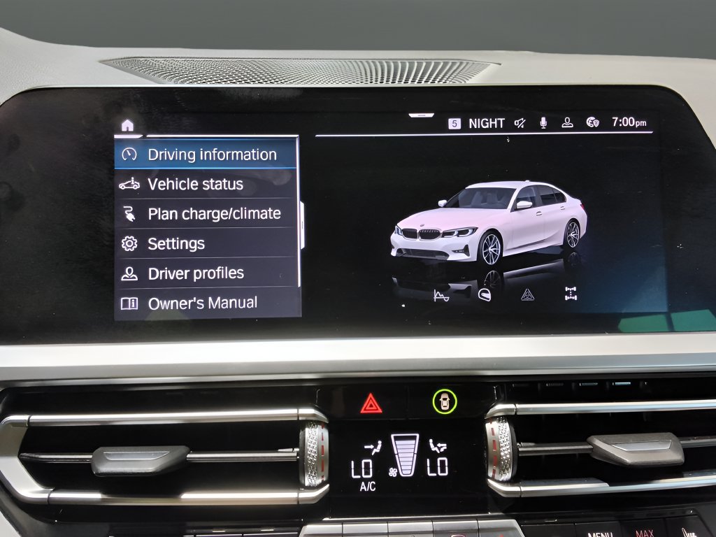 Used 2021 BMW 330e xDrive w/ Premium Package AWD/4WD image 28