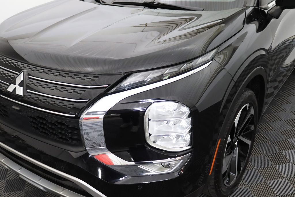 Used 2022 Mitsubishi Outlander SE FWD image 10