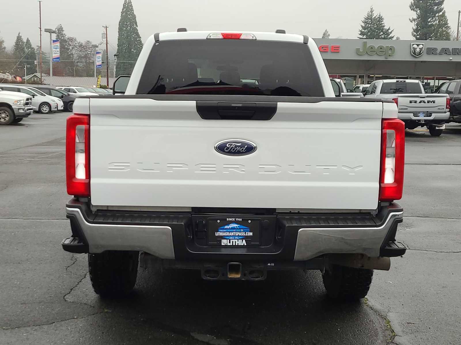 Used 2025 Ford F250 XLT w/ FX4 Off-Road Package image 13