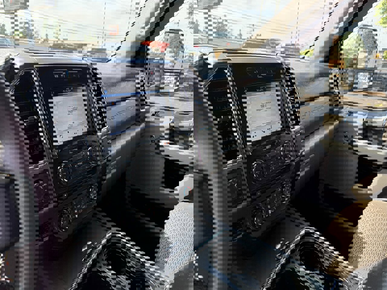 Used 2017 Ford F350 XLT w/ XLT Premium Package image 10