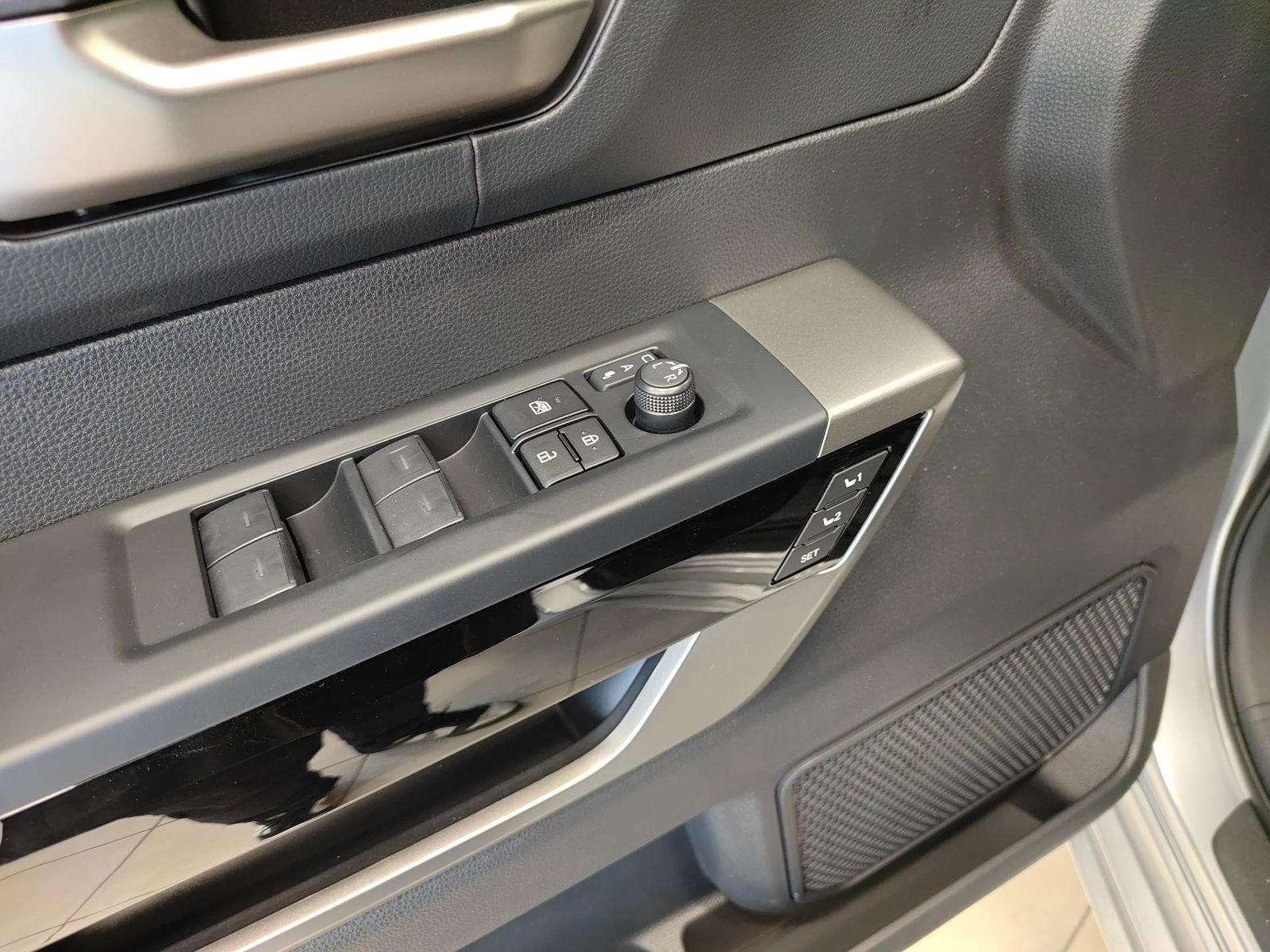 New 2026 Toyota Tundra Limited image 9