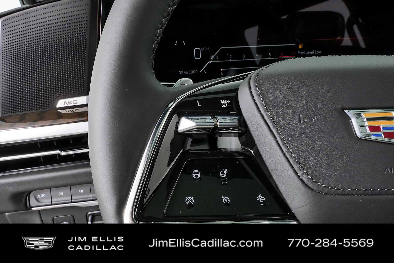 New 2026 Cadillac Escalade ESV Platinum Sport w/ LPO, ONYX Package AWD/4WD image 10