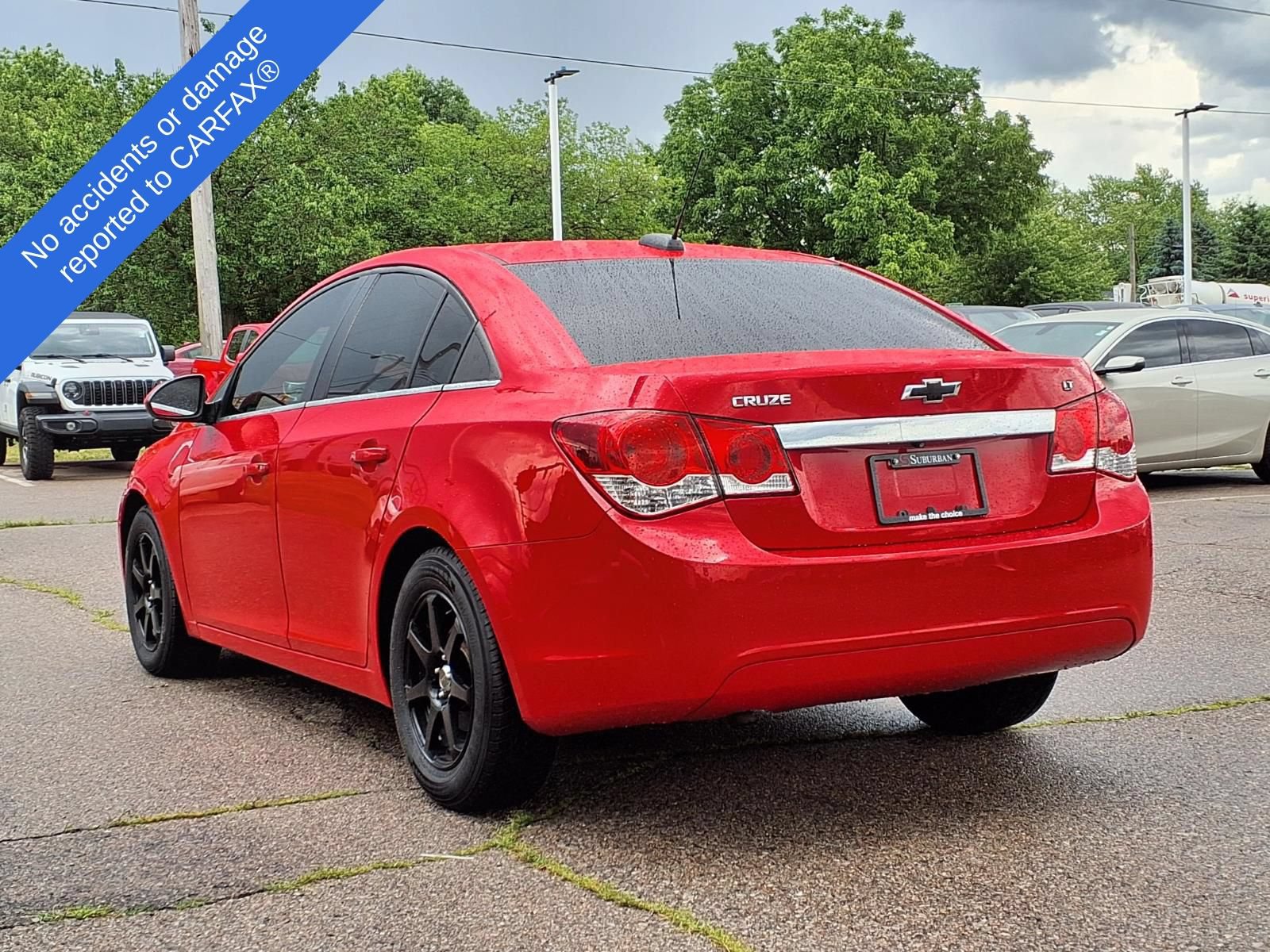 Used 2015 Chevrolet Cruze LT w/ Technology Package FWD image 8
