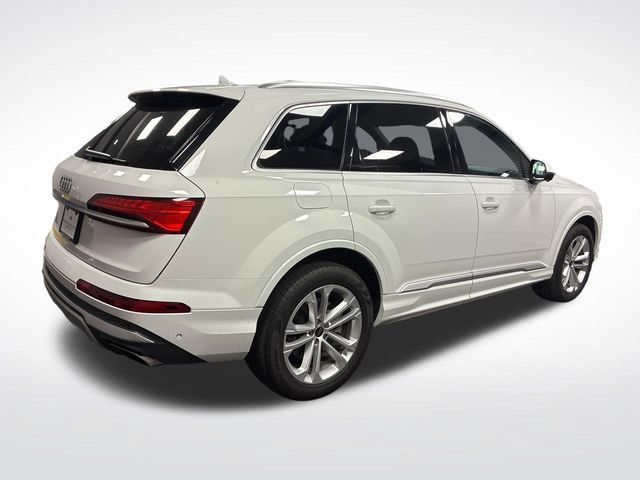 Used 2025 Audi Q7 3.0T Premium Plus AWD/4WD image 5