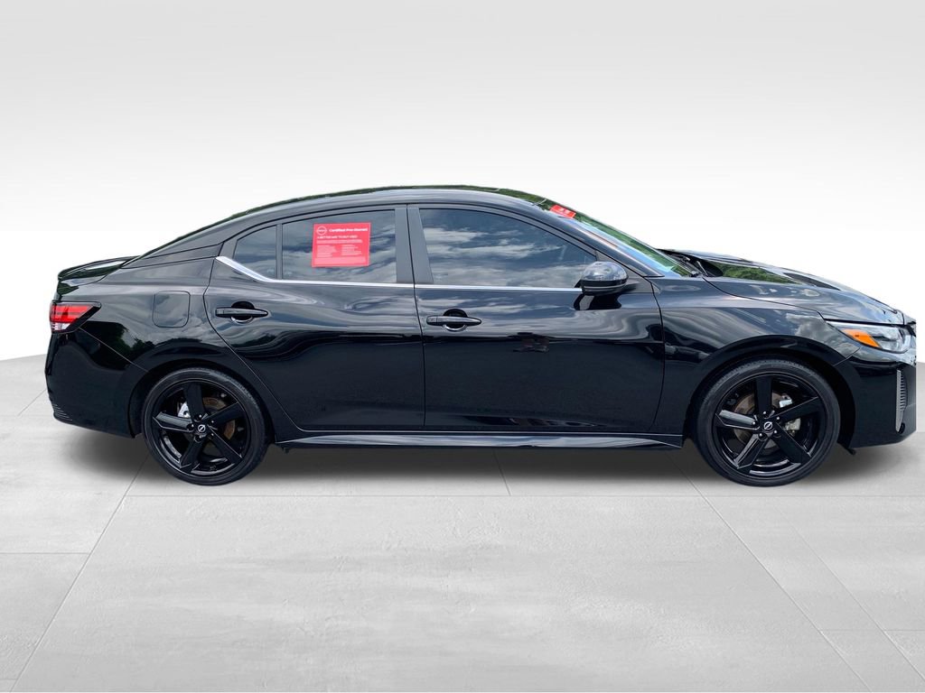 Used 2024 Nissan Sentra SR w/ SR Premium Package FWD image 7
