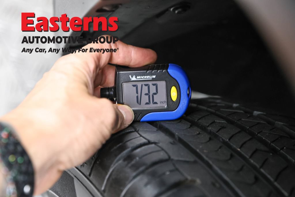 Used 2023 Jeep Renegade Limited AWD/4WD image 30