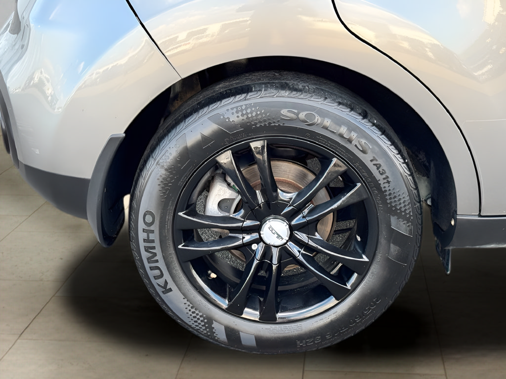 Used 2019 Kia Soul FWD image 35