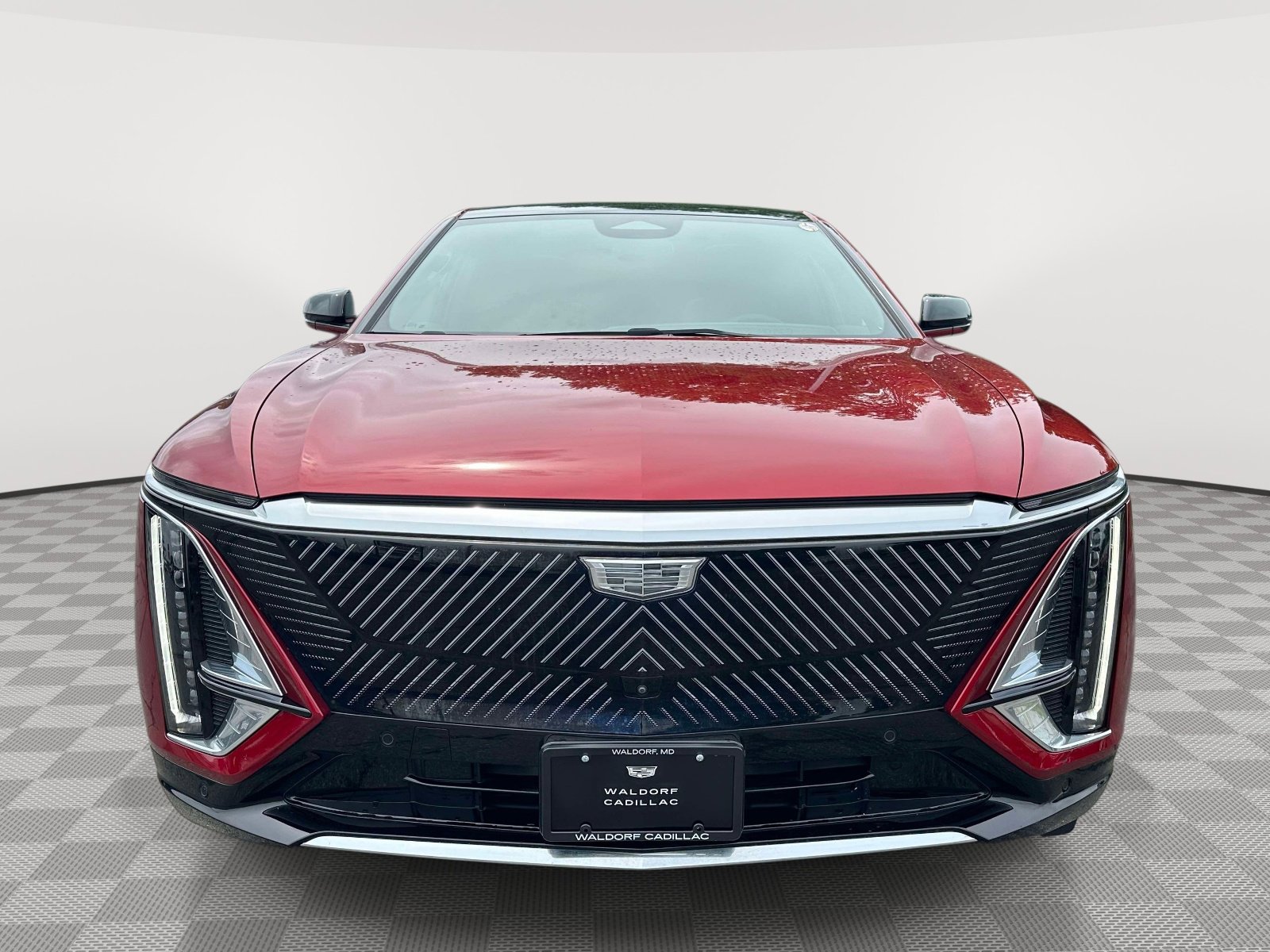 Certified 2024 Cadillac Lyriq Luxury RWD image 2