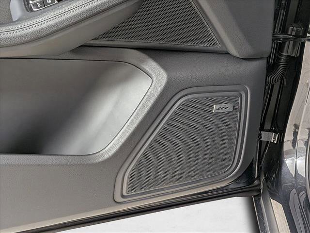 New 2026 Porsche Macan AWD/4WD image 14