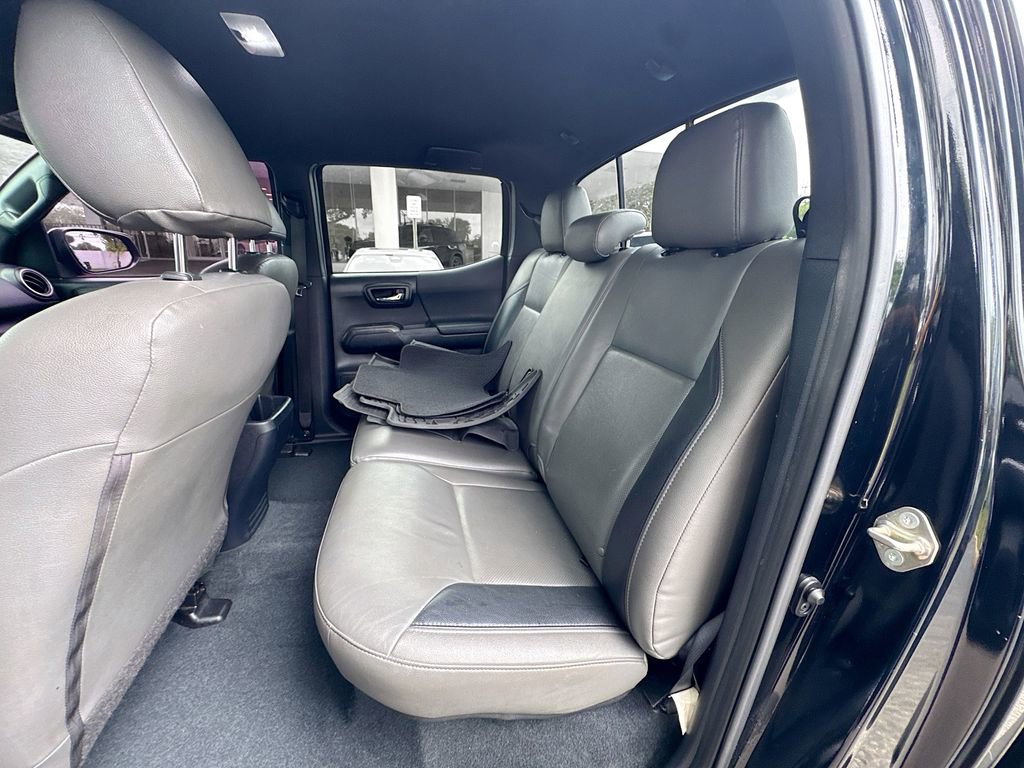Used 2017 Toyota Tacoma TRD Off-Road RWD image 23