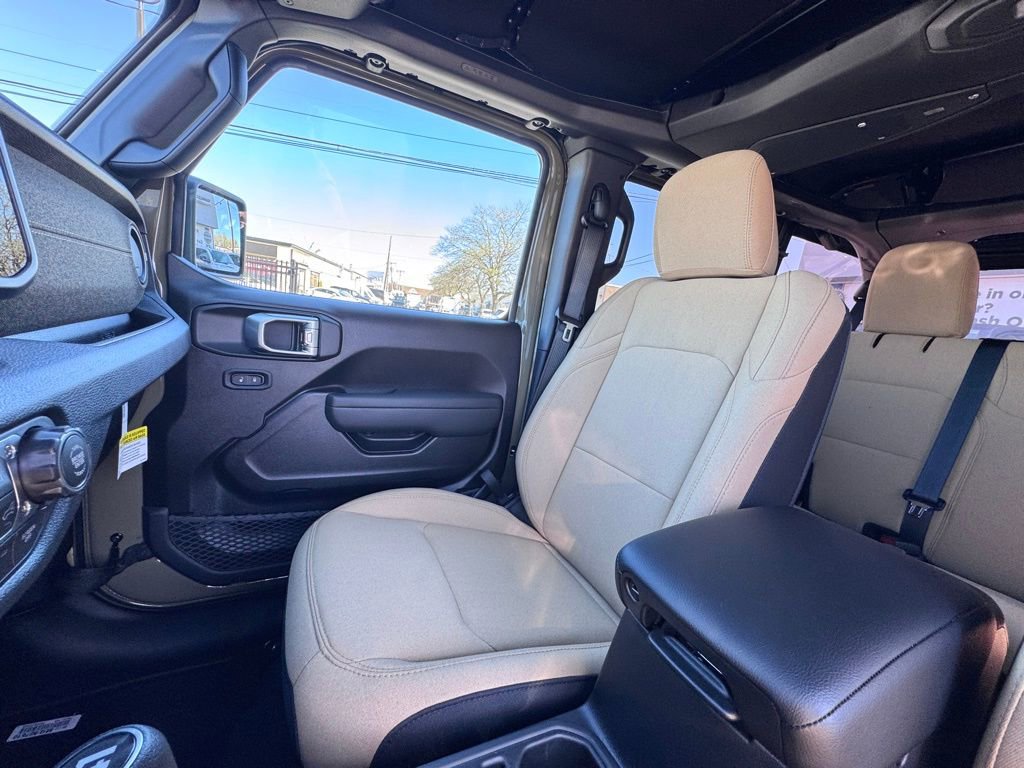 New 2026 Jeep Wrangler Willys AWD/4WD image 14