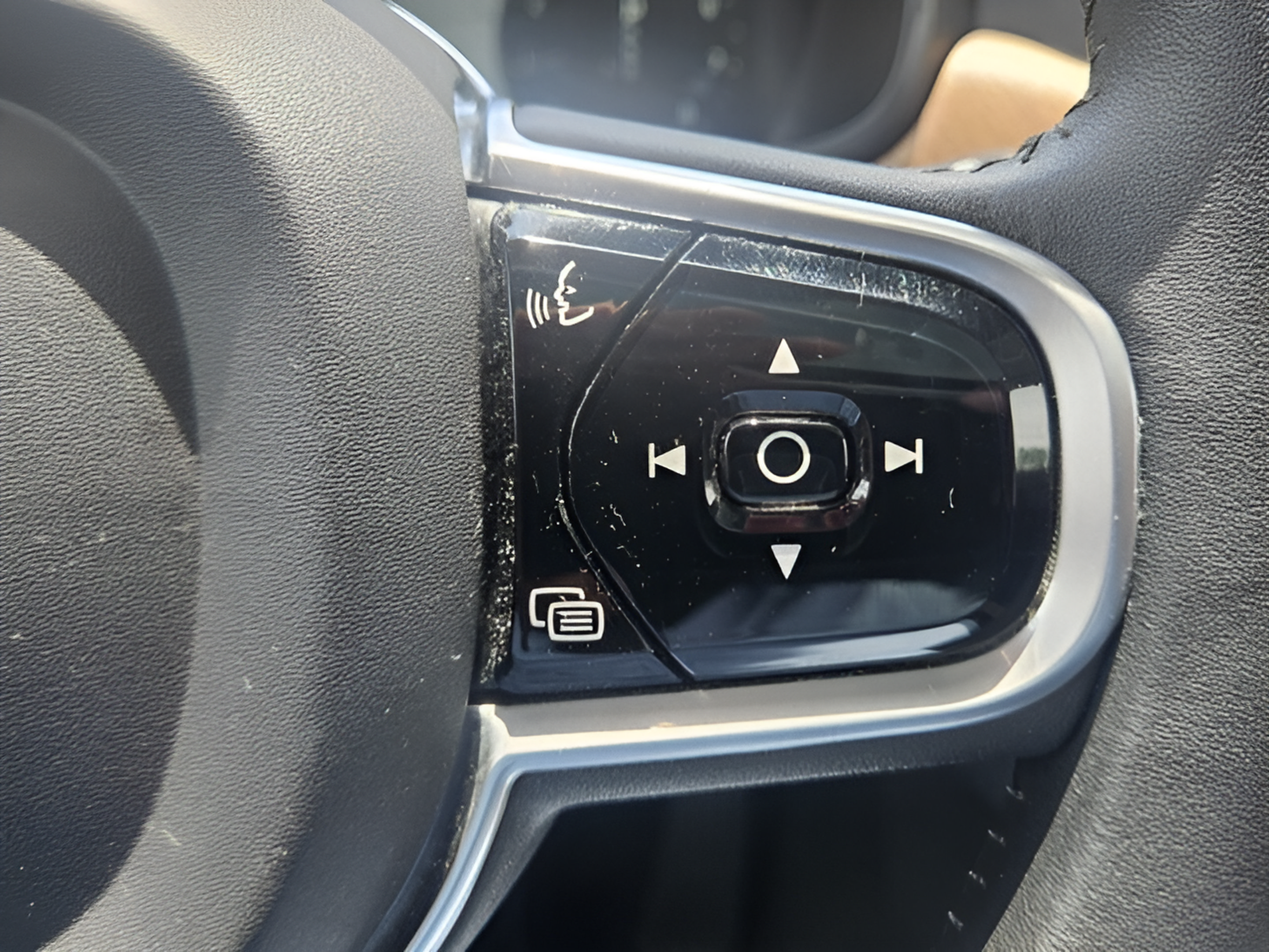 Used 2019 Volvo V90 T5 Inscription FWD image 26