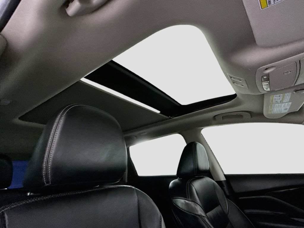 Used 2019 Nissan Murano Platinum w/ Cargo Package FWD image 18