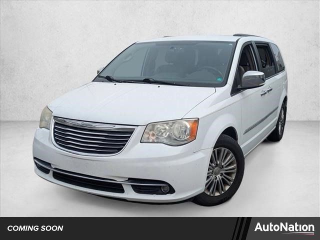 Used 2014 Chrysler Town & Country Touring-L w/ Driver Convenience Group