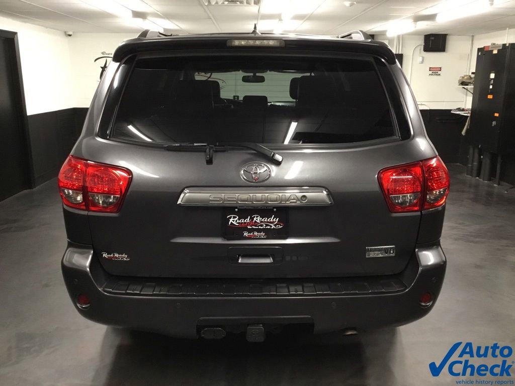 Used 2016 Toyota Sequoia Limited w/ Safety & Convenience Package image 9