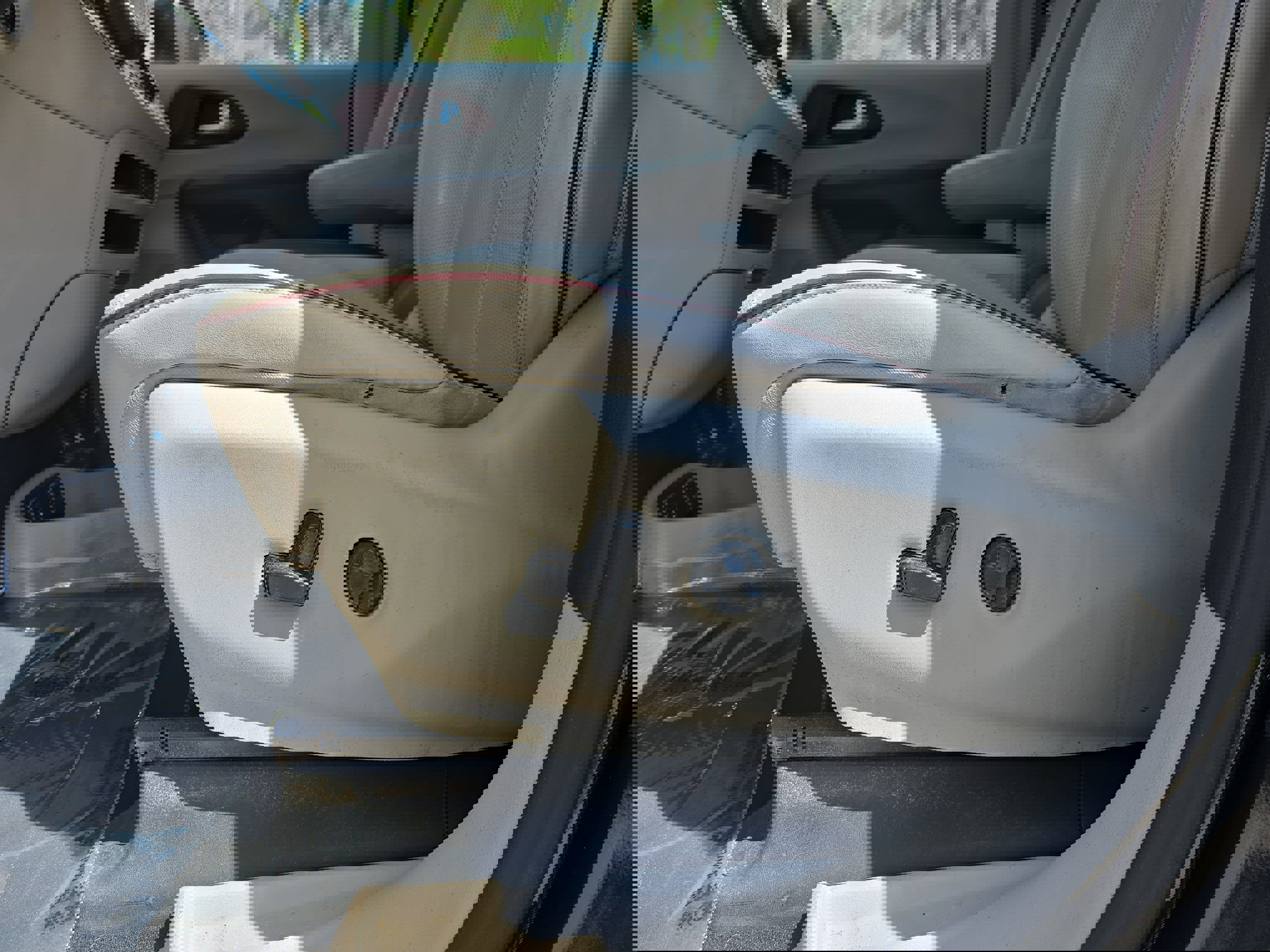 Used 2020 Chrysler Pacifica Limited image 28