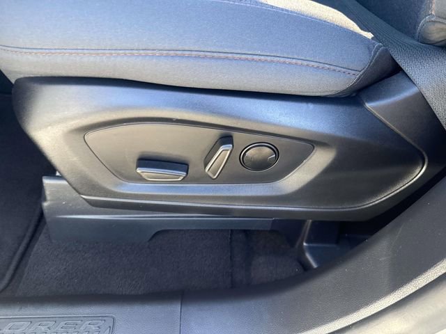 Used 2025 Ford Explorer Active image 21