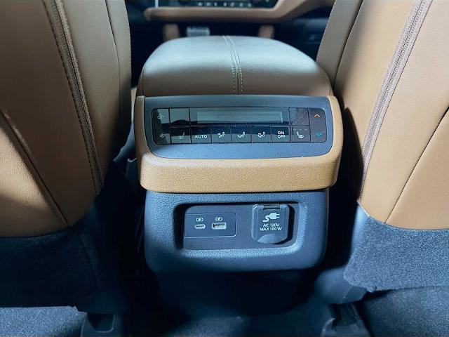 Certified 2024 Nissan Pathfinder Platinum AWD/4WD image 23