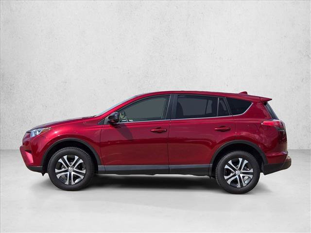 Used 2018 Toyota RAV4 LE FWD image 8