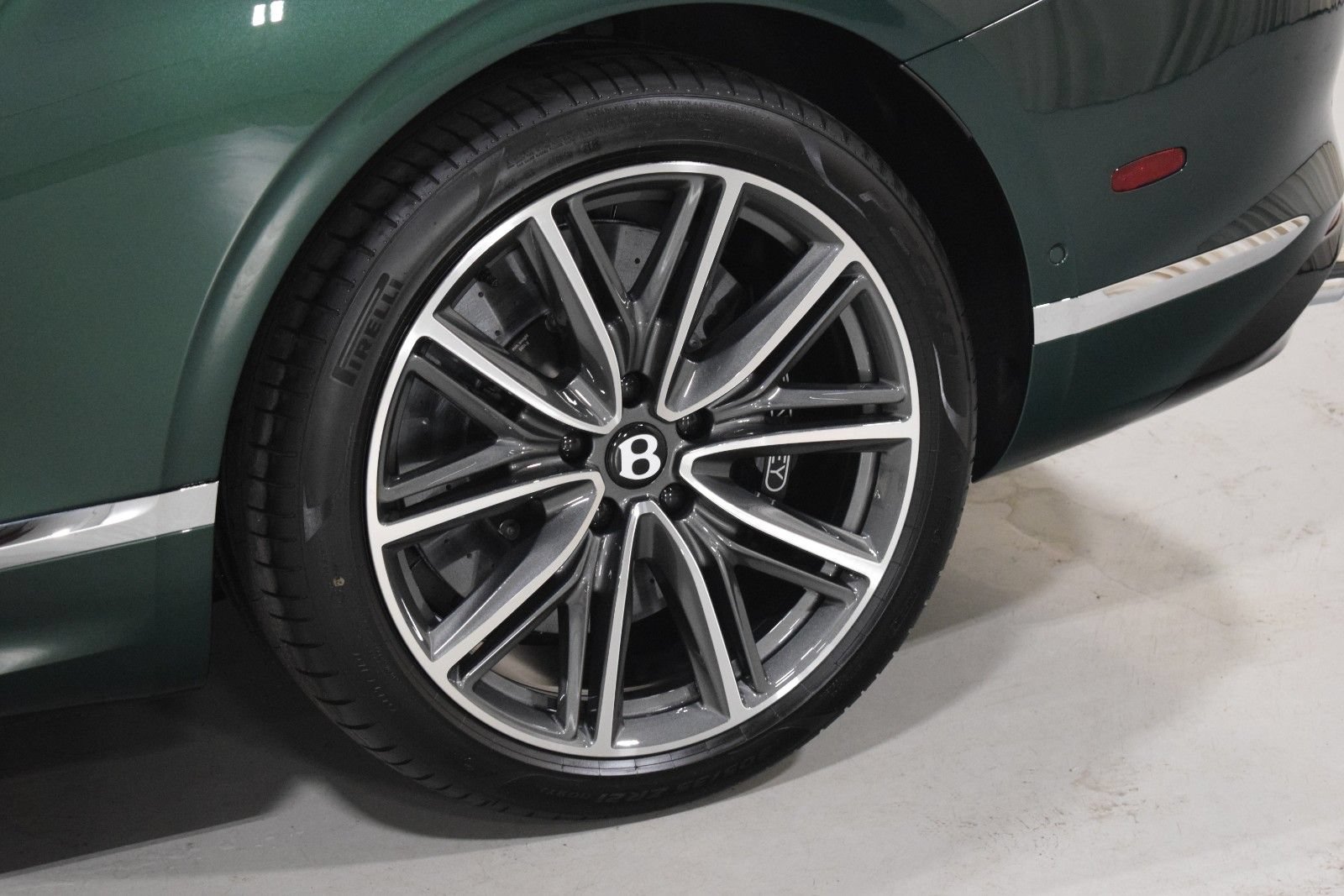 New 2026 Bentley Continental GTC AWD/4WD image 18