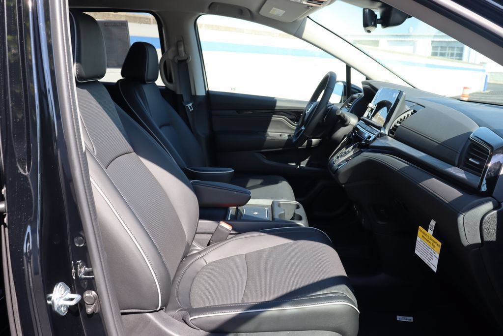 Used 2026 Honda Odyssey Elite image 23
