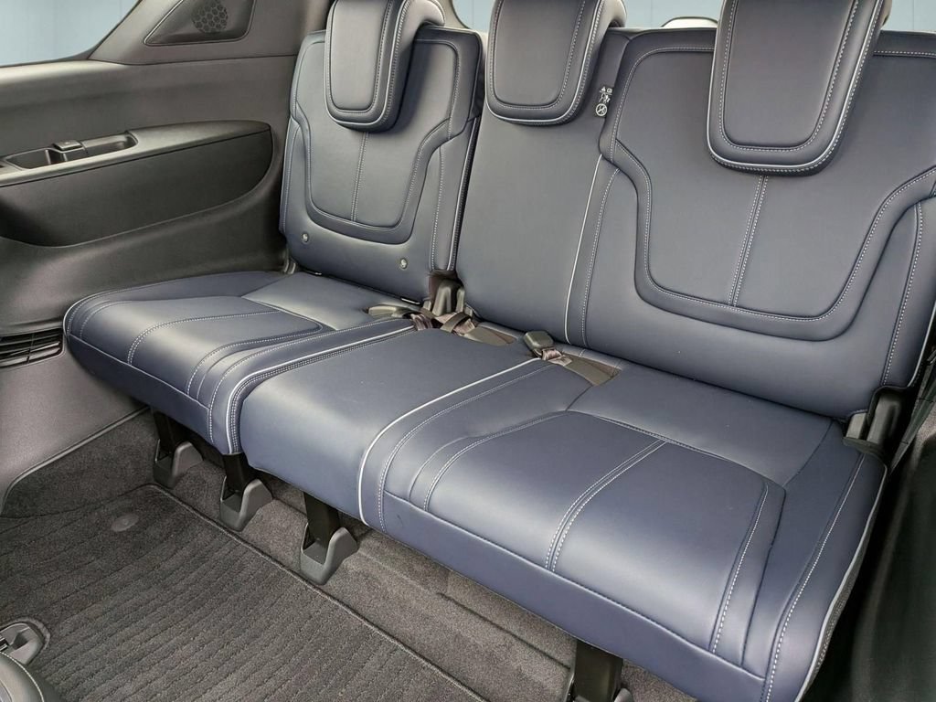 New 2026 INFINITI QX80 4WD w/ Sport Exterior Package image 30