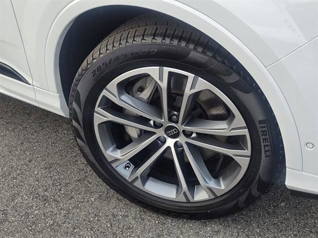 New 2025 Audi Q7 2.0T Premium Plus AWD/4WD image 31