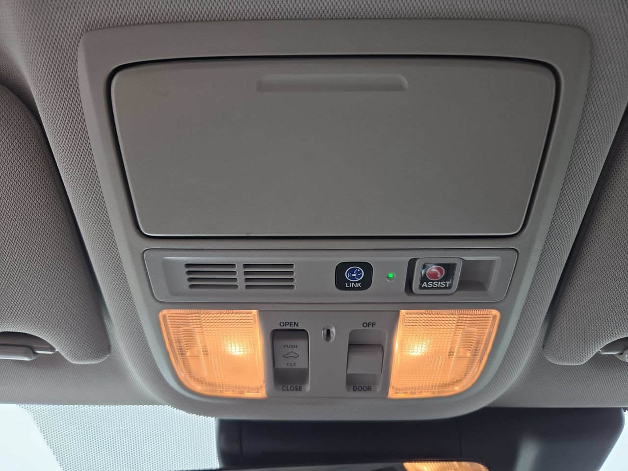 Used 2020 Honda Accord Touring image 22