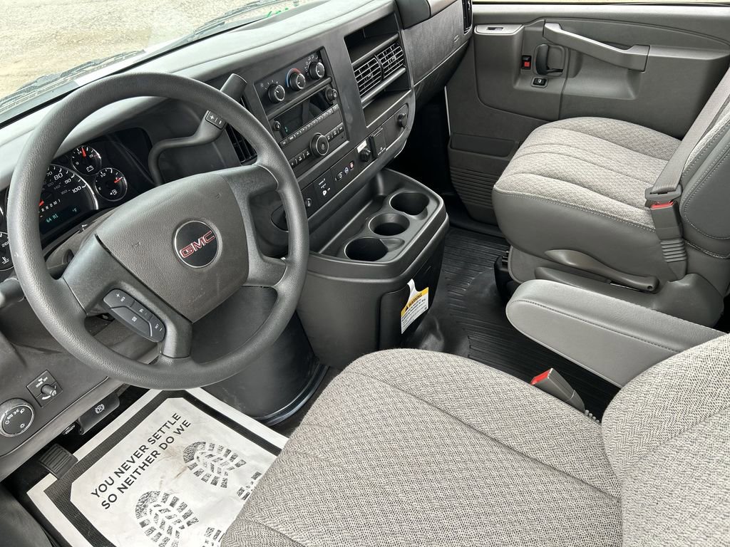 New 2025 GMC Savana 3500 Work Van w/ Power Convenience Package image 10