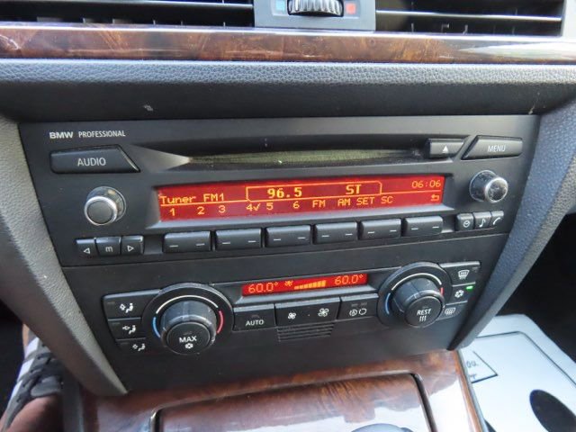 Used 2006 BMW 325i Sedan RWD image 21