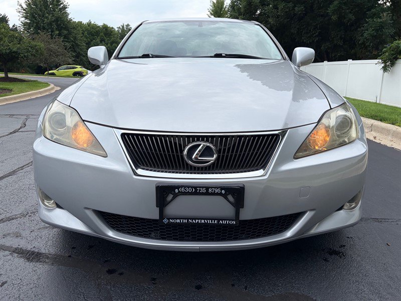 Used 2007 Lexus IS 250 AWD w/ Preferred Accessory Pkg image 11