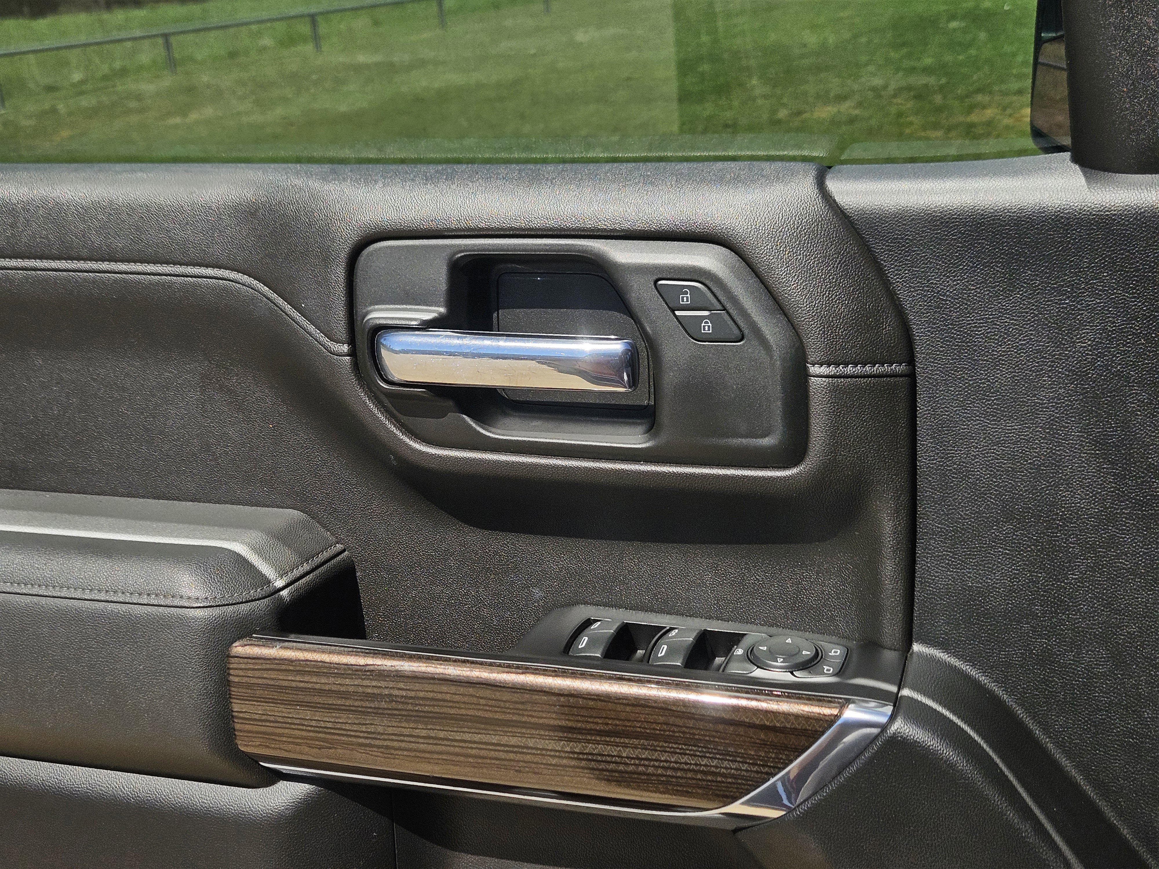 Used 2019 Chevrolet Silverado 1500 RST w/ All-Star Edition image 24