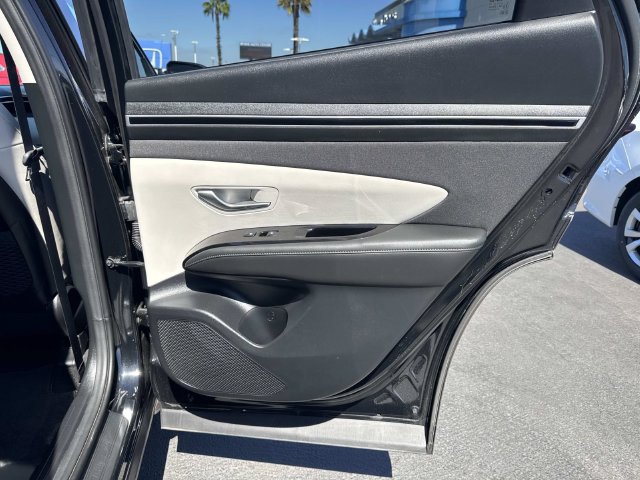 Used 2024 Hyundai Tucson Limited FWD image 32
