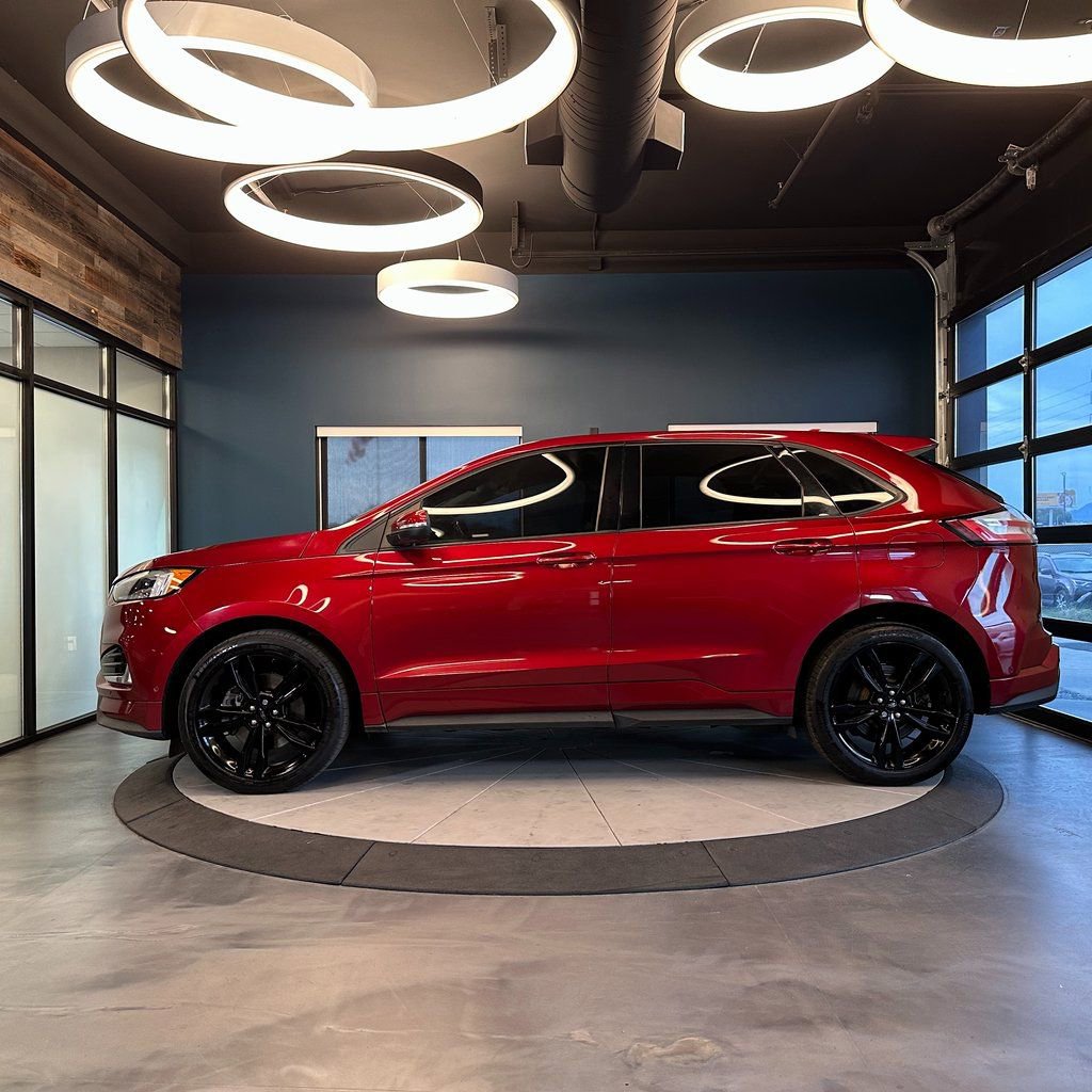 Used 2019 Ford Edge ST w/ Equipment Group 401A AWD/4WD image 6