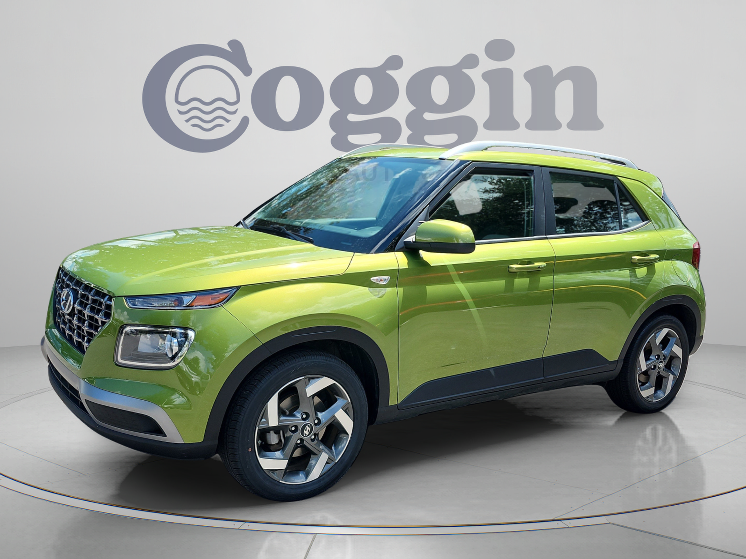 Certified 2024 Hyundai Venue SEL FWD image 1