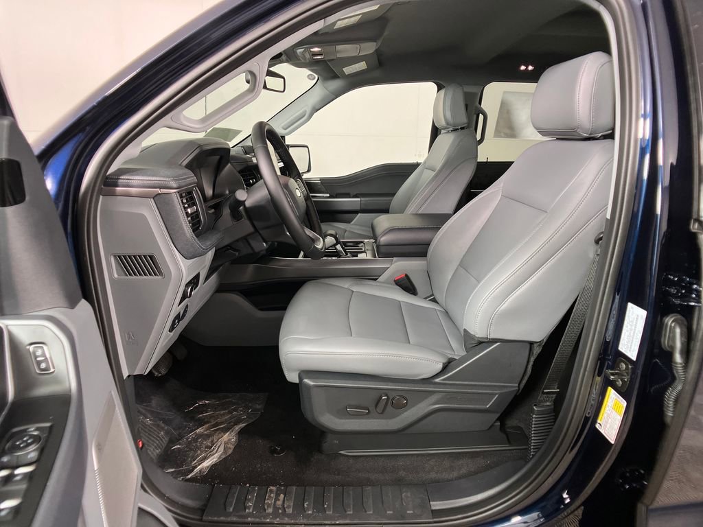 New 2025 Ford F150 Lightning Flash image 30