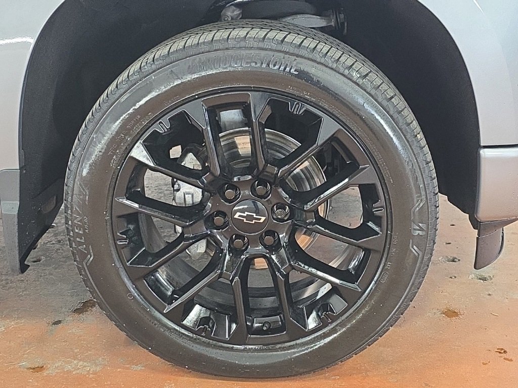 Used 2023 Chevrolet Silverado 1500 RST w/ Convenience Package II image 10