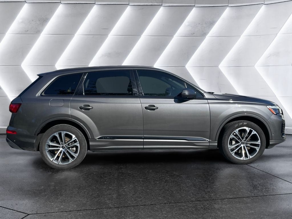 Used 2025 Audi Q7 2.0T Premium Plus AWD/4WD image 7
