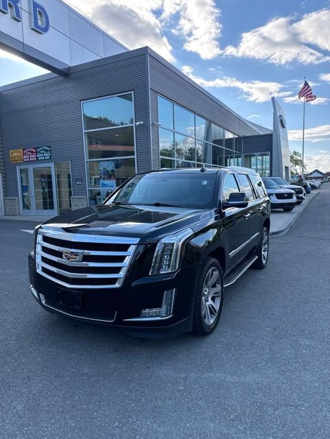 Used 2018 Cadillac Escalade Luxury