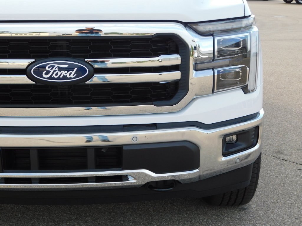 New 2026 Ford F150 Lariat w/ Equipment Group 501A Mid AWD/4WD image 13