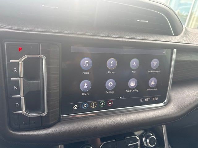 Used 2021 GMC Yukon Denali w/ Denali Premium Package RWD image 17